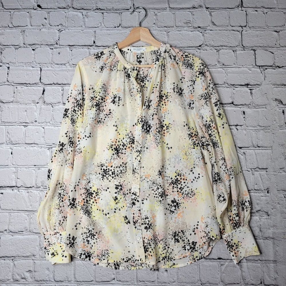 Equipment Femme 100% Silk Causette Allover Floral Pattern Blouse Size‎ S